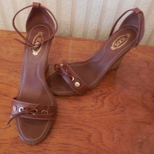 Tod's Open Toe Sandals